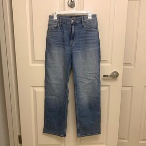Hollister Ultra High-Rise Dad Jeans